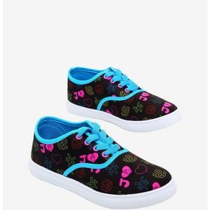 JoJo's Bizarre Adventure Icon Lace-Up Sneakers Women's Size 5 NWT